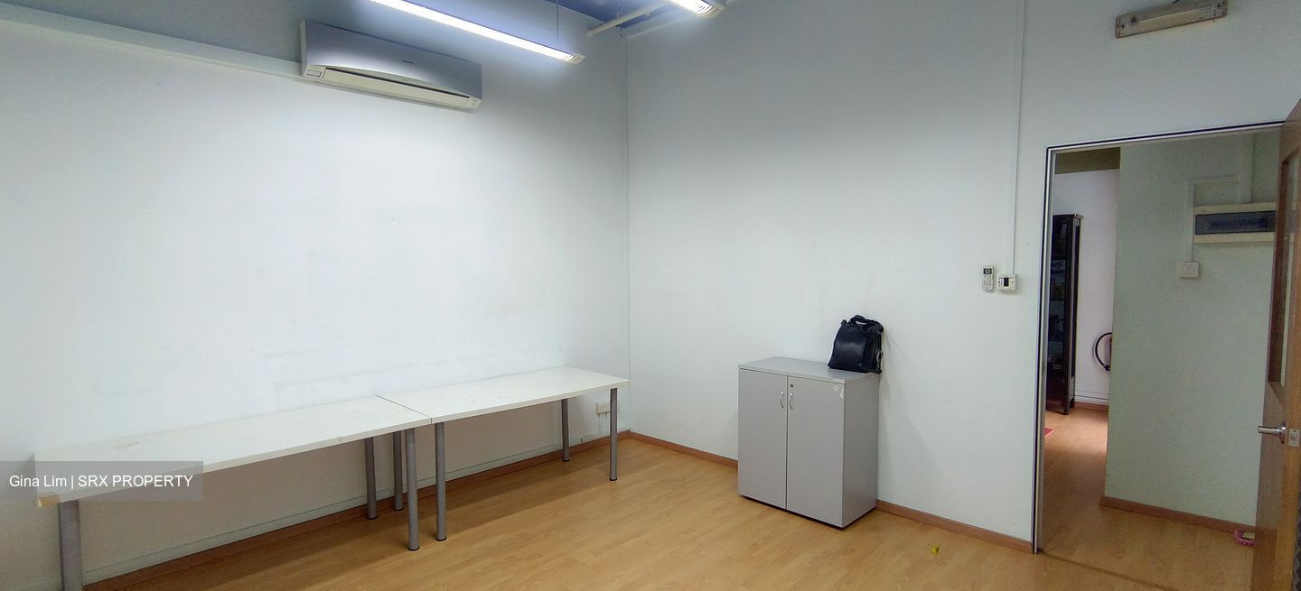 Midview City (D20), Retail #440181721